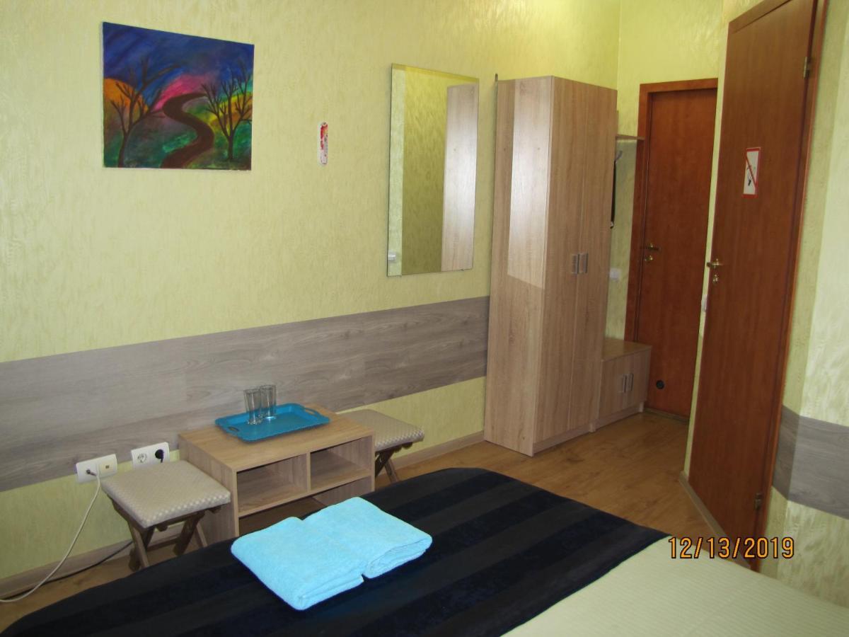 Hostel Serebryaniy Kluch Goryachiy Klyuch Buitenkant foto